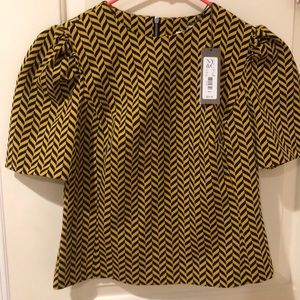 NY & Company yellow/gold puff sleeve top